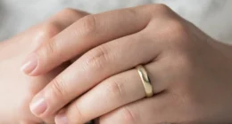 How Tight Should Your Engagement Ring Fit